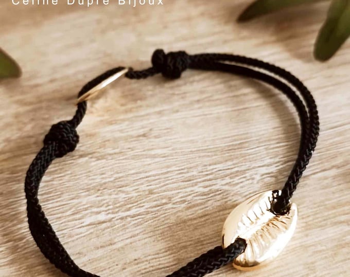 Adjustable Cowrie / Shell Bracelet - color and cord of your choice - Gold finish