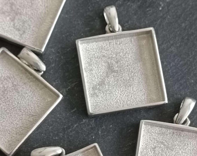 Raw tinplate jewelry base - Square 24x24mm