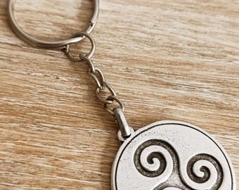 Tinplate key ring - Celtic triskel (with circle) - ø30mm