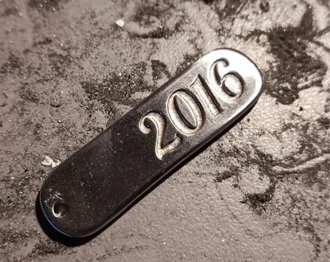 Raw tinplate medal White Iron Wedding 2016 - Rectangle 10x40mm