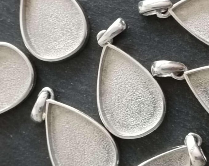 Raw tinplate jewelry base - 19x29mm drop
