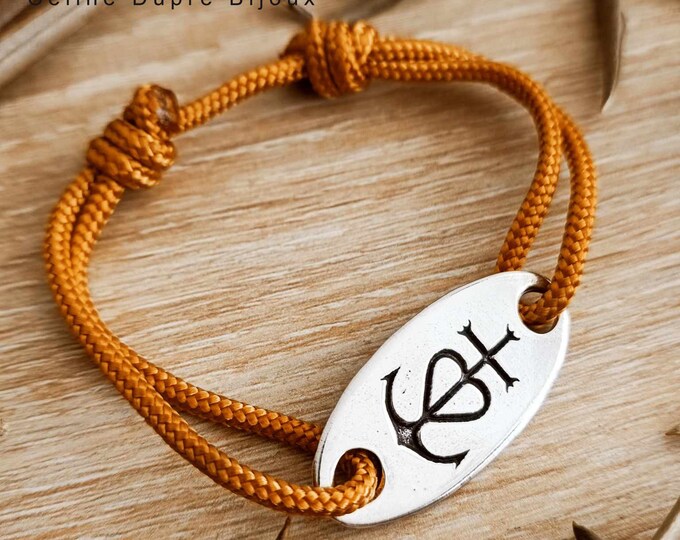 Camargue Cross bracelet with ø3mm Paracord cord - size and color of your choice