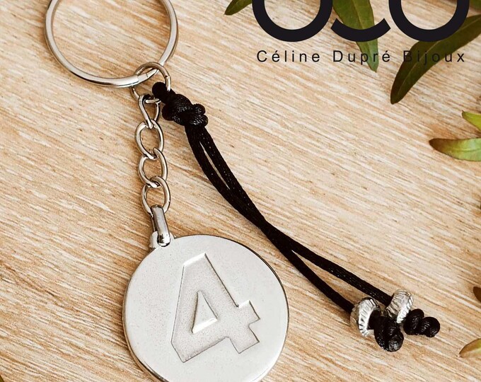 Birthday key ring - 4 years - Wax Wedding - raw tinplate with cord and beads - models and date of your choice