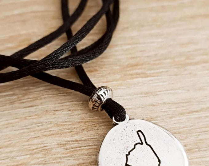 Corsican Necklace - Round ø20mm - Cord of your choice