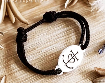 Camargue Cross Bracelet with Paracord cord ø3mm - Oval 17x34mm - size and color of your choice