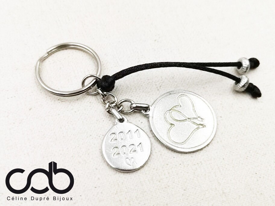 Key ring for your tin wedding - 10 years of marriage - 2 medals in ra…