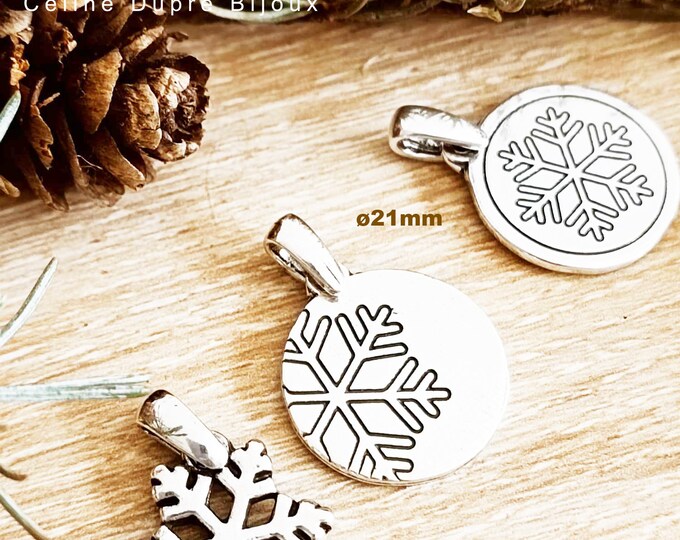 Snowflake pendant - 925 silver finish tinplate - With or without chain