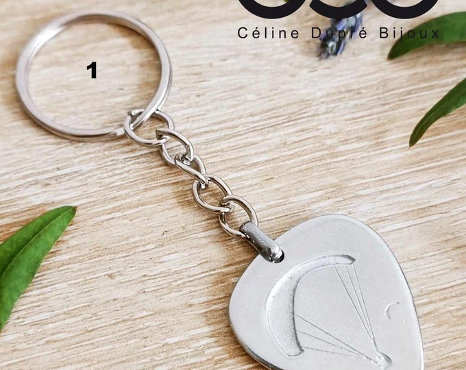 Tinplate key ring - Paraglider pick 27x30mm - model of your choice