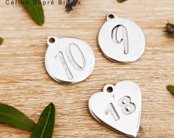 For birthday, wedding - Numeral/number medal - alone or with ring - 1 medal