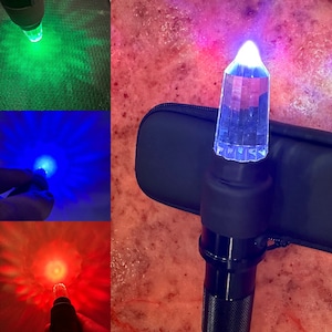 The Original VOGEL Portable Color Light Therapy Wand Flashlight by Copper Therapy Lights