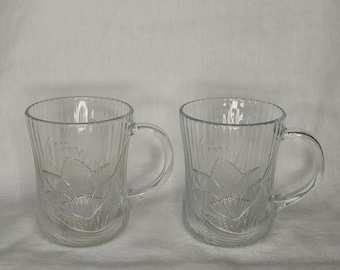Juego de 2 tazas vintage de cristal transparente Arcoroc Canterbury Crocus