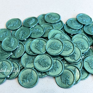 Ramo d'ulivo. Sigillo di ceralacca autoadesivo. Capolino, fiore singolo. Confezione da 10/30/50/80/100. Fatto apposta per te, scegli il colore della cera.