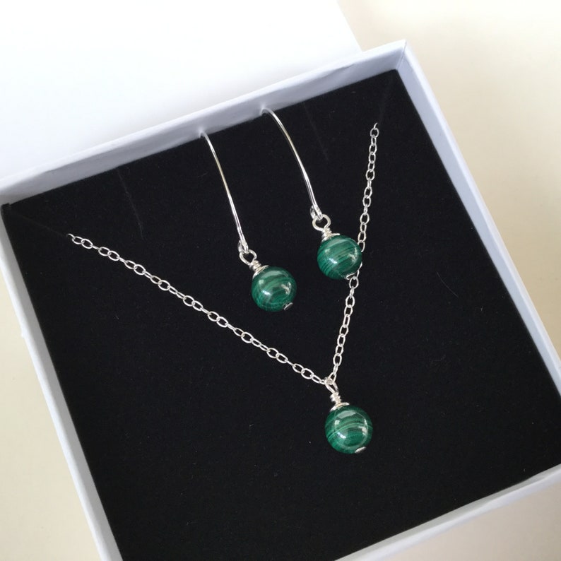 Christmas Jewellery Gift Set Earring Necklace Sterling Silver /& Green Malachite Gemstone Gift Set Earring Necklace Set
