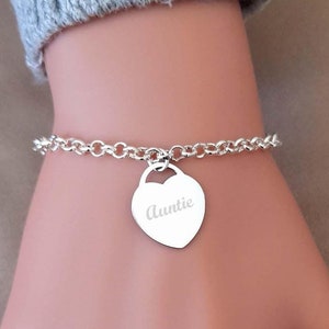 Auntie Bracelet, Heart Charm Bracelet, Birthday Gift, Gift For Women, Auntie Gift, Personalised Link Bracelet, Gift for Auntie