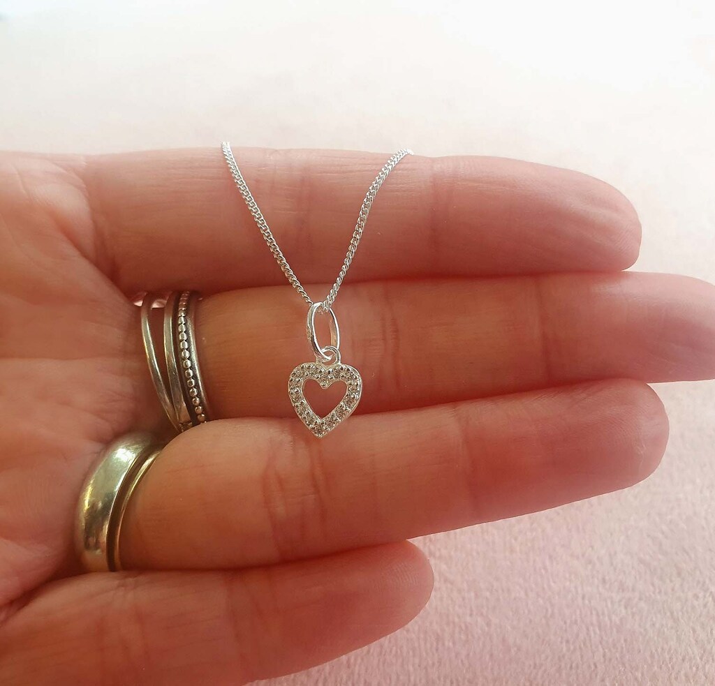 CHENGHONG Collana 18 Anni Personalizzata - Argento Sterling 925 Con Ciondolo Cuore Numero 18, Regalo Di Compleanno Per Ragazza In Elegante Confezione