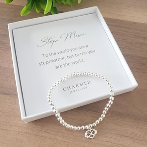 Step Mum Infinity-hartarmband: zilveren bedel, stretchsieraden met kralen