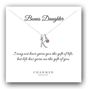 Collar con letra inicial en escritura Bonus Daughter y piedra de nacimiento en plata de ley 925, joyería personalizada para mujeres y niñas