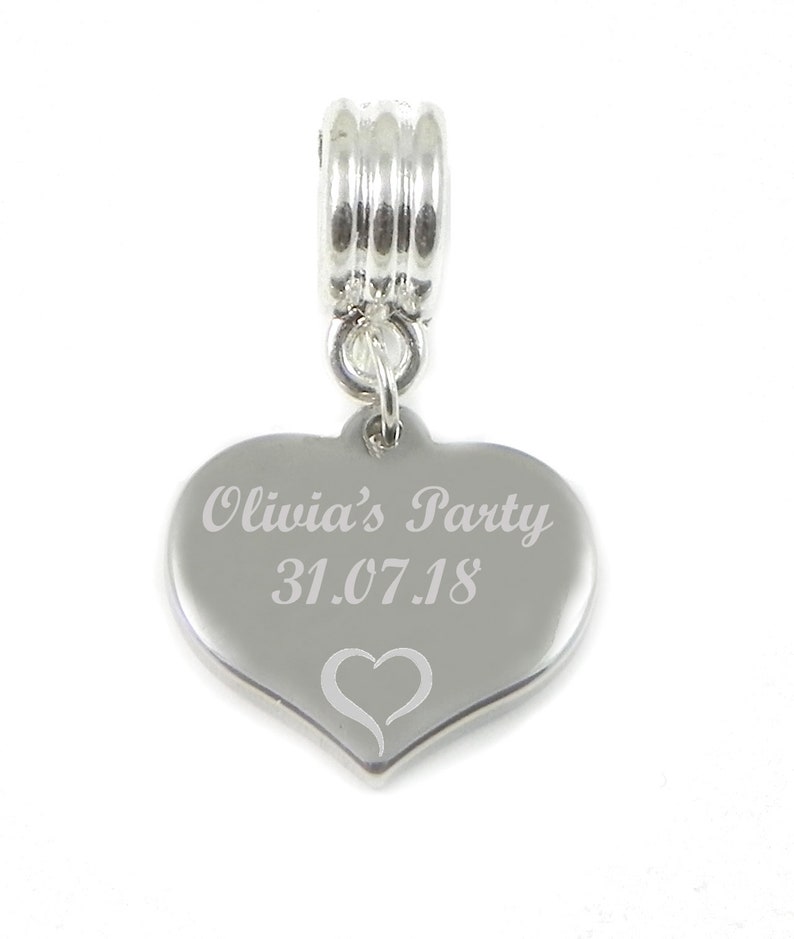 SanaBelle\u2122 Party Bag Favour Birthday Personalised Engraved Name Charm Bracelets Pack Sizes of 5,6,7,8,9,/& 10