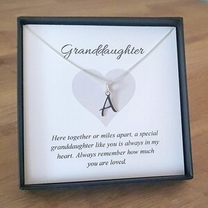 Regalo para nieta, collar con letra inicial en plata de ley 925, regalo de joyería personalizado para mujeres y niñas, regalo para nieta