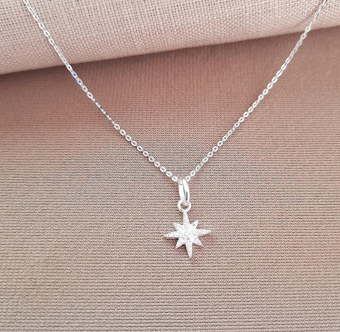 Collana girocollo in argento sterling con luna e stelle e zirconi