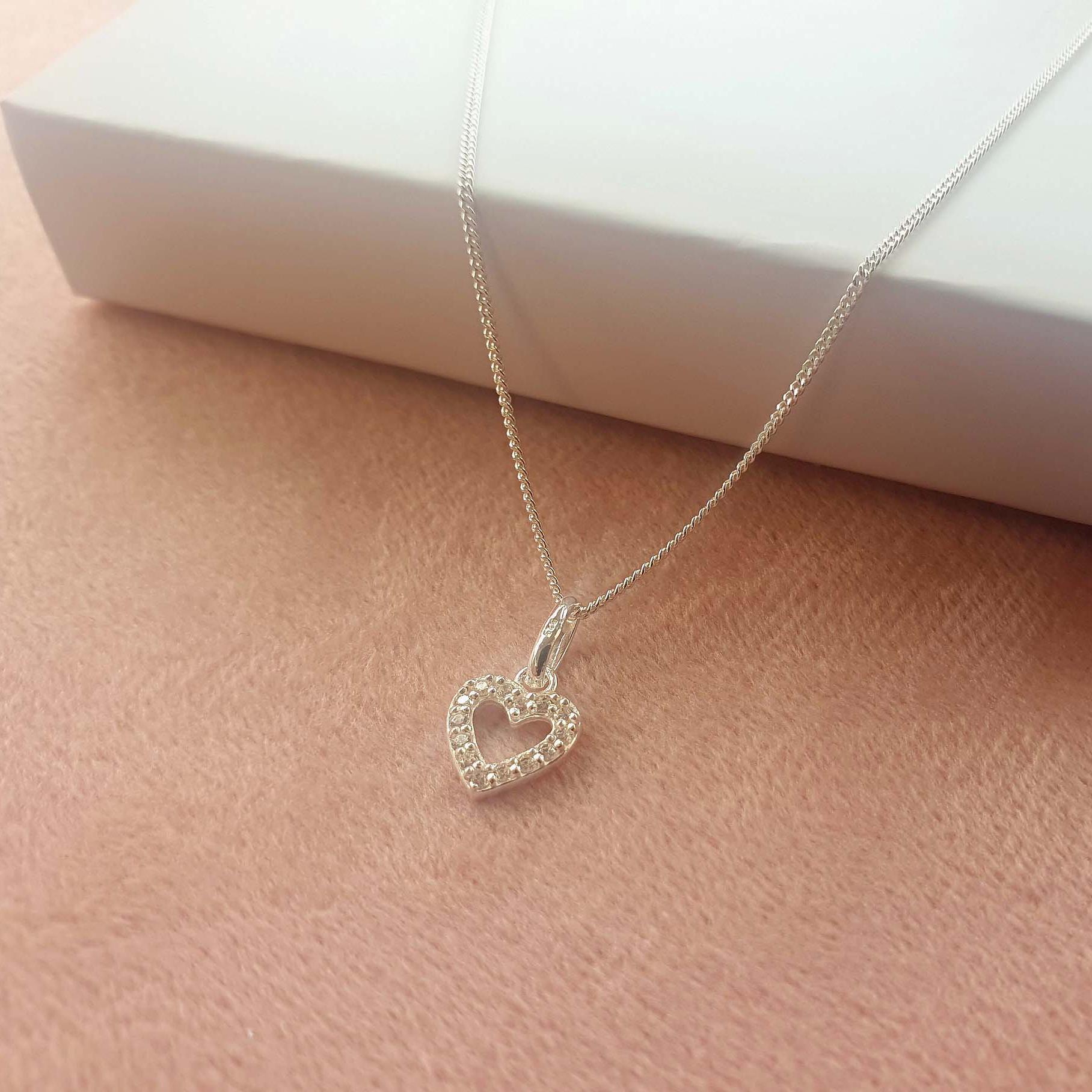 Collana con cuore in zirconia cubica: regalo per il 18° compleanno in argento sterling 925 - Italia