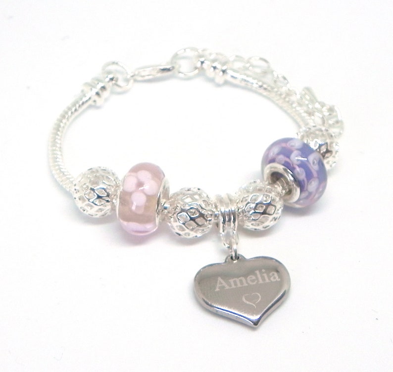 SanaBelle\u2122 Party Bag Favour Birthday Personalised Engraved Name Charm Bracelets Pack Sizes of 5,6,7,8,9,/& 10