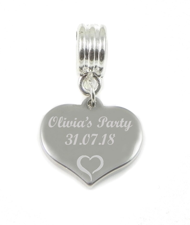 SanaBelle\u2122 Party Bag Favour Birthday Personalised Engraved Name Charm Bracelets Pack Sizes of 5,6,7,8,9,/& 10