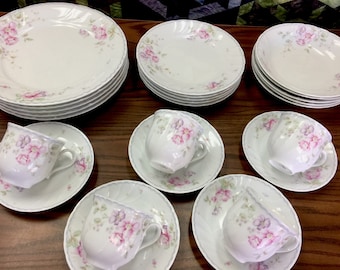 Mikasa Fine China &quot;Renee&quot;
