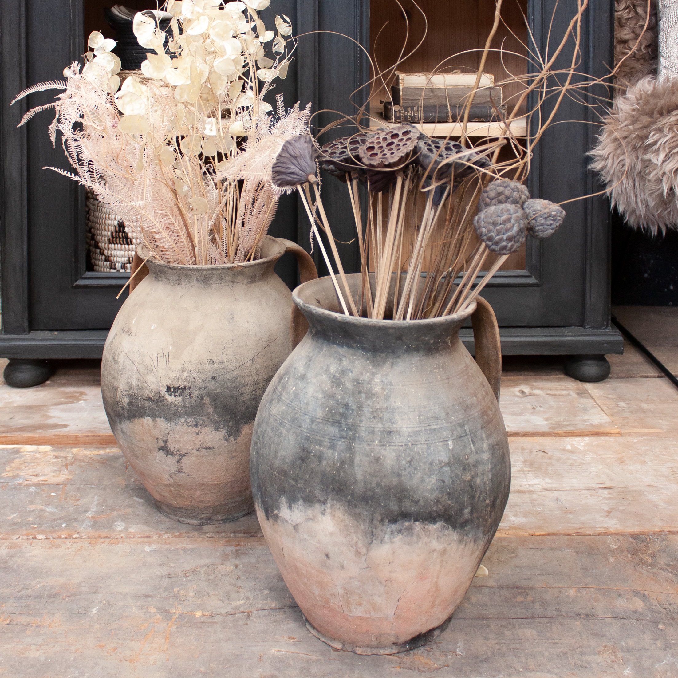 Large Vintage Terracotta Pots With Handles - Etsy