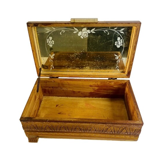 1940’s Dovetail Wood Carved Cedar Chest Jewelry Box W… Gem