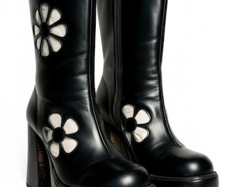 Vintage dELiA*s Daisy Cutout Platform Boots, Y2K Chunky Goth Boots Size 9M As Is