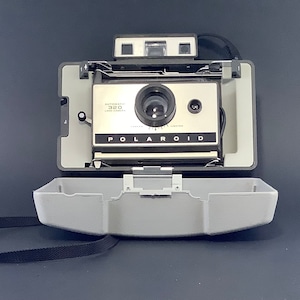 Polaroid Land 320 - Vintage Instant Film Camera