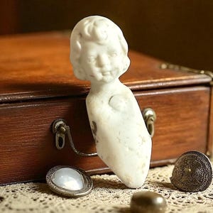 POUPÉE ANCIENNE DE Collection & Biscuit & Porcelaine & Jouet de Jeune