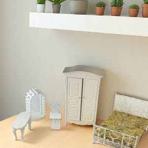 Vintage Painted Wood & Metal Dollhouse Furniture Lot
