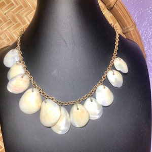 Antique Shell Chain Necklace