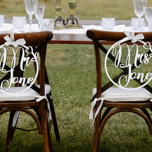 Personalized Mr Mrs wedding signs Bride and Groom name sign Wedding chair decor Bride Groom chair signs Wedding decor set Mr Mrs name tags