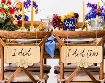 Custom bride and groom chair signs for wedding Mr and Mrs chair decor Sweetheart chair signs  Wooden wedding signs Wedding photo prop Decor