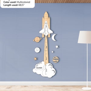 Personalisierte Messlatte für das Wachstum aus Holz, Rakete, Raumschiff Dekor, Kinderzimmer Dekoration, Geschenk für Kinder