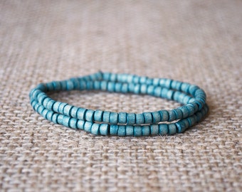 Blue wooden bead bracelet Handmade stretch bracelet Gifts men women Turquoise wood bracelet Unisex double wrap beaded jewelry Natural wood