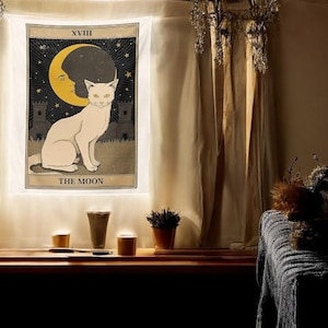 Tapisserie de carte de tarot chat lune | Chat blanc et croissant de lune | Suspension murale sorcière, décoration bohème, art mystique pour la maison