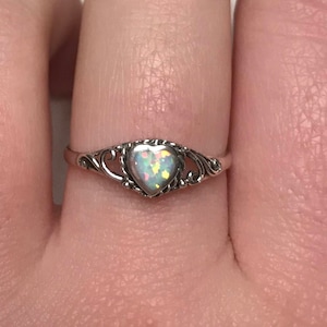 Opal Heart Ring Band Antique Boho Vintage Birthstone Stone Gem Cute Style