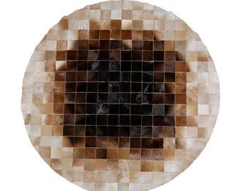 Runder Patchwork Rindsleder Teppich: Beige Braun Ombre Quadrate