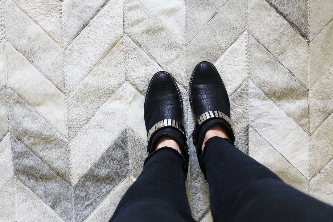 Gray Chevron Cowhide Rug No. 276 Patch Work Cow Hide Rugs Herringbone