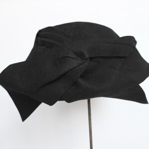 Lord &‎ Taylor Vtg Cream Fur Beret Hat w/Bow and Comb Ski Apres Winter Mod Chic Apres Ski Fur Hat - Etsy main image 3