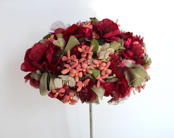 Vintage 1950s Peg Wolfington Flower Hat for Garden Party, Festive Holiday, Floral Wedding
