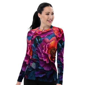 Floral UPF 50 Rash Guard: Long Sleeve Women&#39;s Swim Shirt