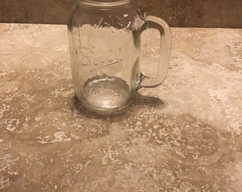 Canning jar  glass mug, ships from Canada