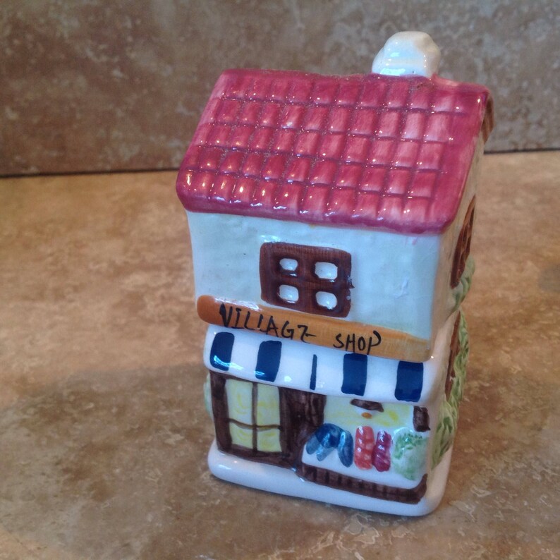 Salt and Pepper Shakers, Houses, Lemons, Vintage, Ships From Canada