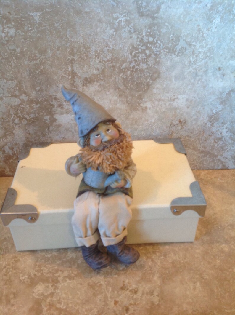 Vintage gnome shelf sitter, ships from Canada image 1