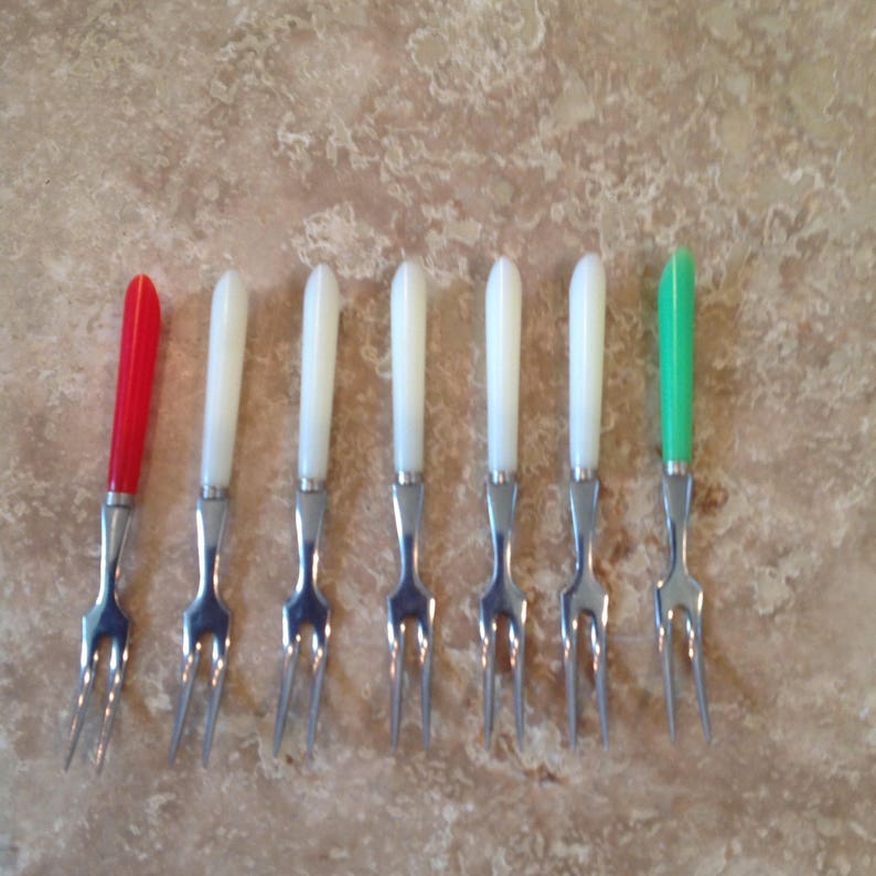 set of snack forks